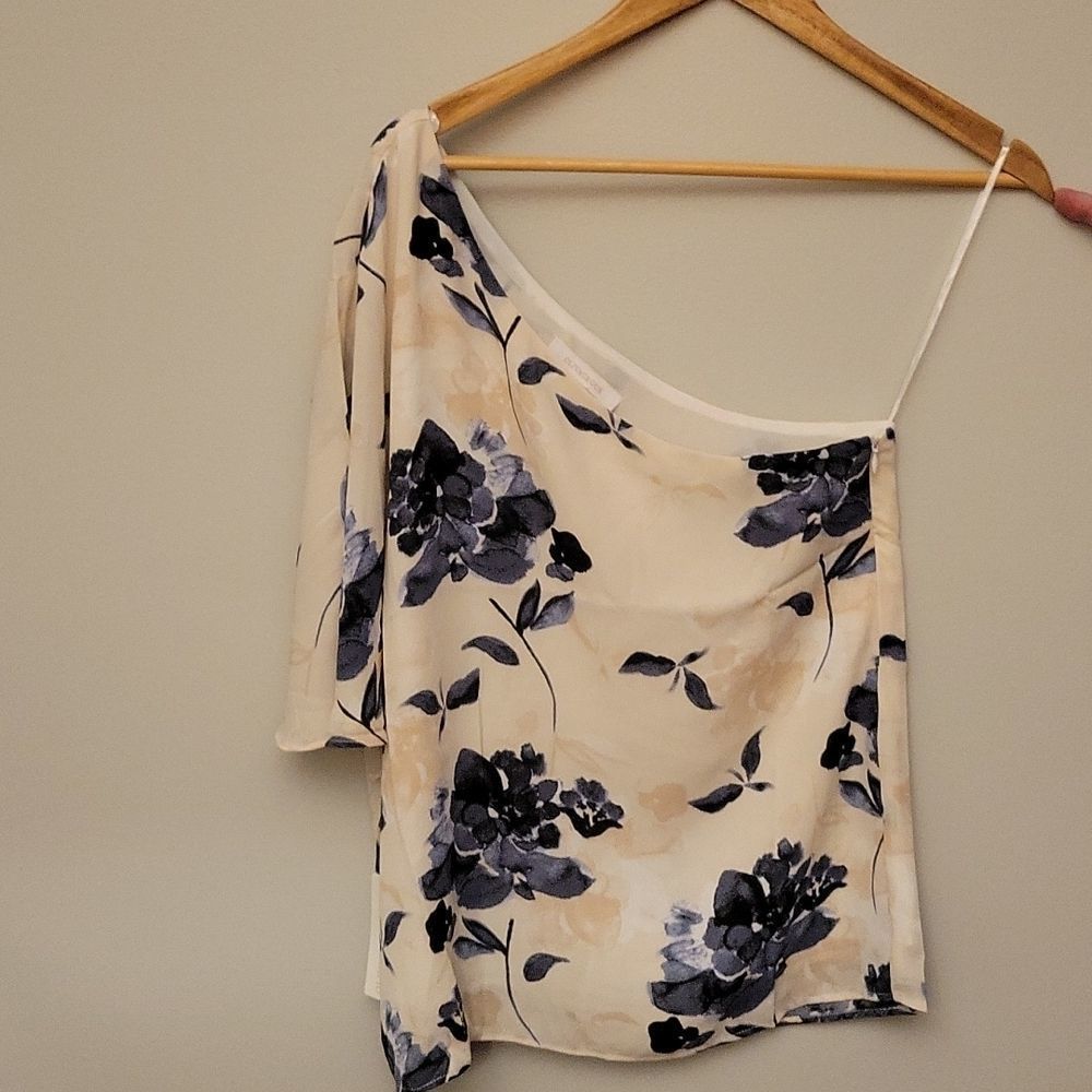 Olivaceous M one sleeve shirt